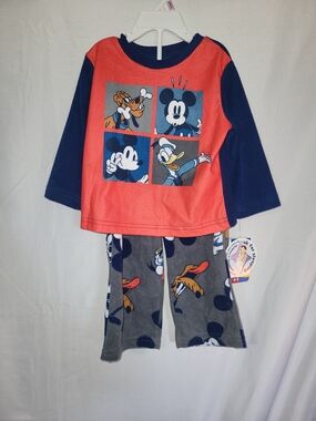 Disney Kids Mickey & Friends Red and Navy Fleece Pajama Set Boys Size 2T
